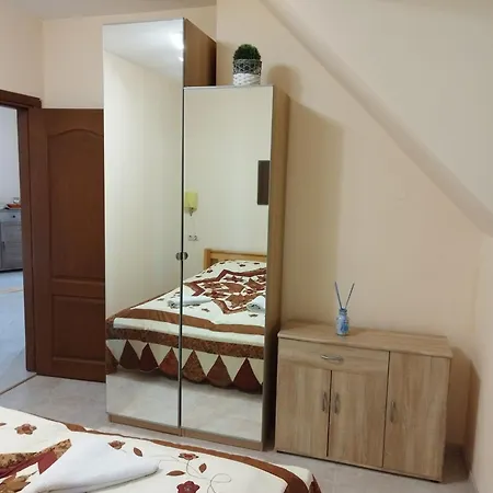 Shipka Comfort Like アパート