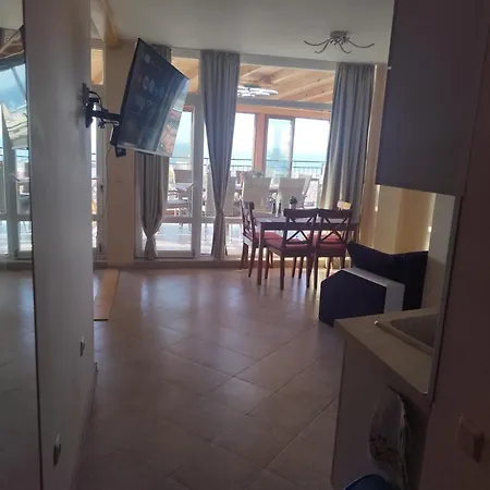 アパート Shipka Comfort Like チェルノモレツ